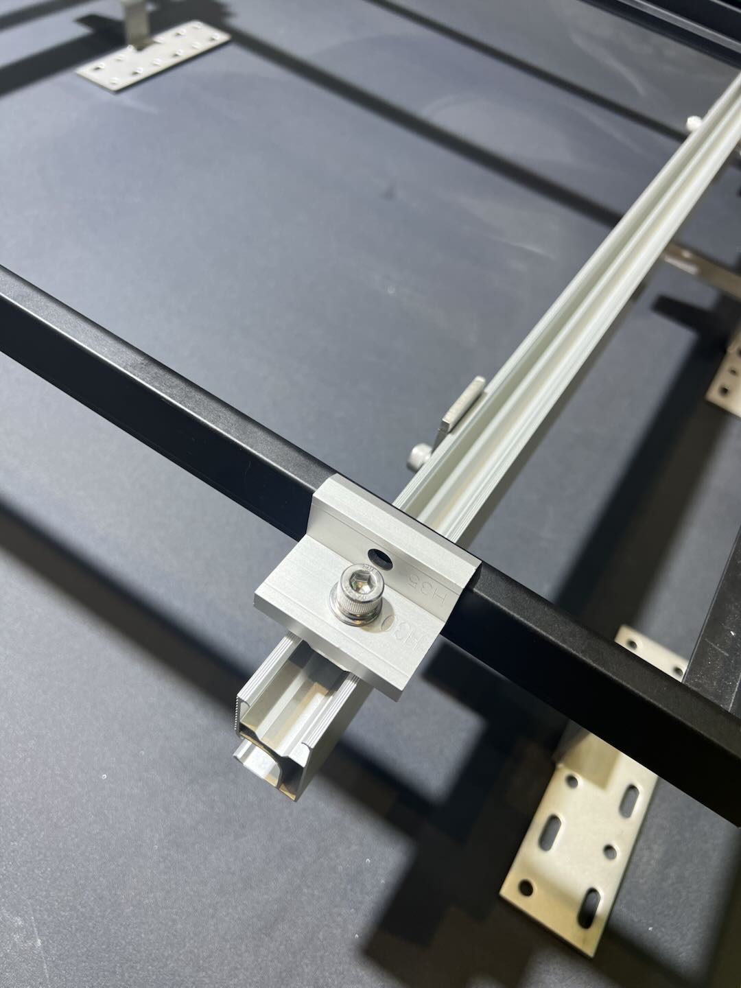 NovaClamp End Clamp close-up